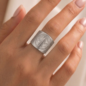 anello a cerchi dorato (copia)